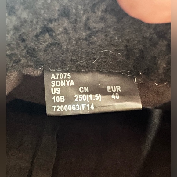 Coach Brown Signature Sonya Fabic Suede Faux Fur Women’s Size 10 Boots NEW NWT - Picture 6 of 9